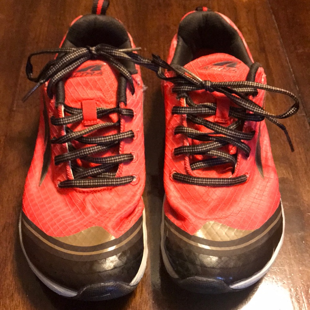 Altra running shoes size 8